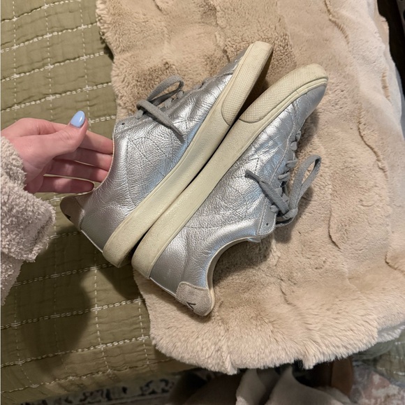 Veja Silver Leather Sneakers shoes - Picture 4 of 6